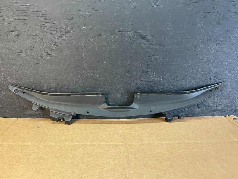 2011-2015 Hyundai Sonata Hybrid Front Bumper Radiator Cover Grille AE0870DG