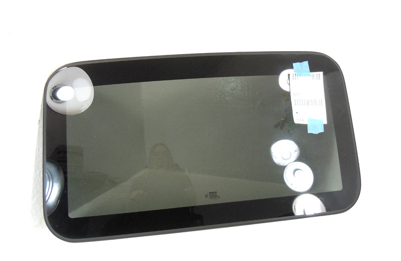 2009-2011 Nissan Maxima Single Panel Sun Roof Glass OEM