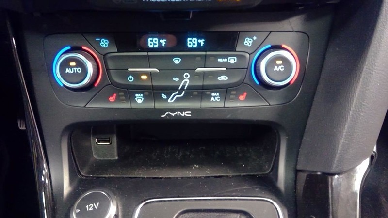 Temperature Control Automatic Temperature Control Fits 15-18 FOCUS 3396966