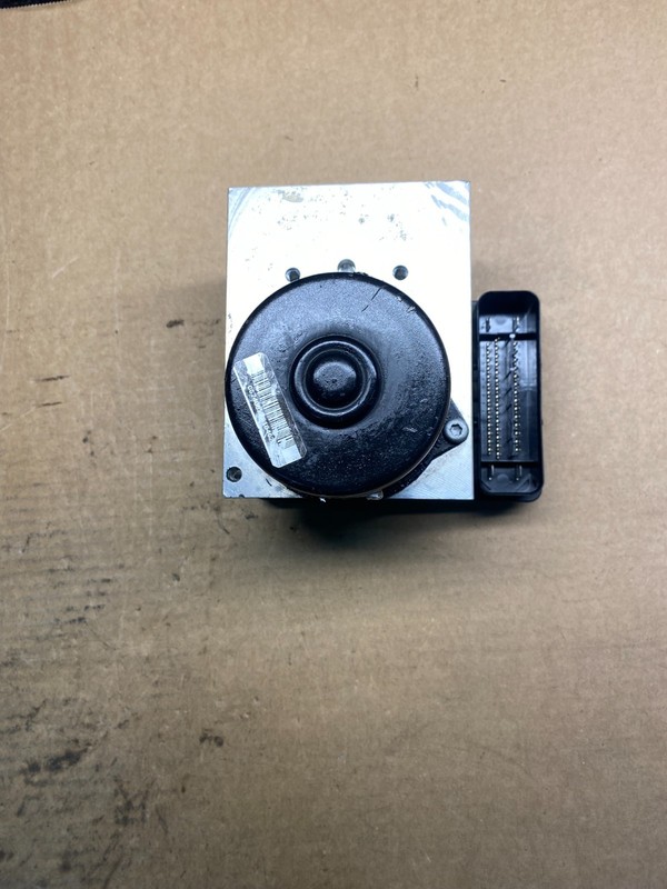 2006 - 2007 Mercedes C280ABS Anti Lock Brake Pump Module a2035454732 AA1730 DG