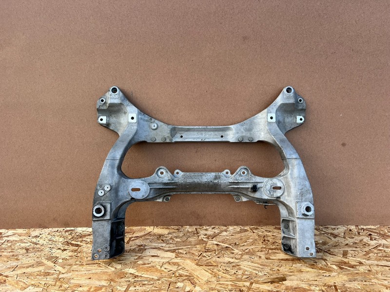 INFINITI M37 M56 Q70 2011-2019 OEM FRONT SUB FRAME CROSSMEMBER CRADLE RWD