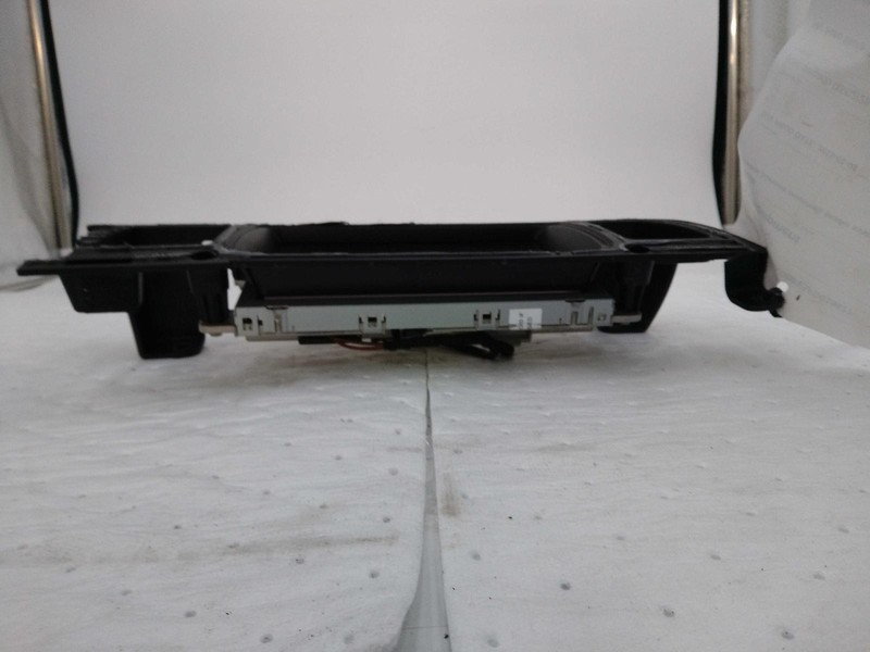 2015 Audi Q7 Infotainment Display OEM Black 77K Miles - Trim Missing