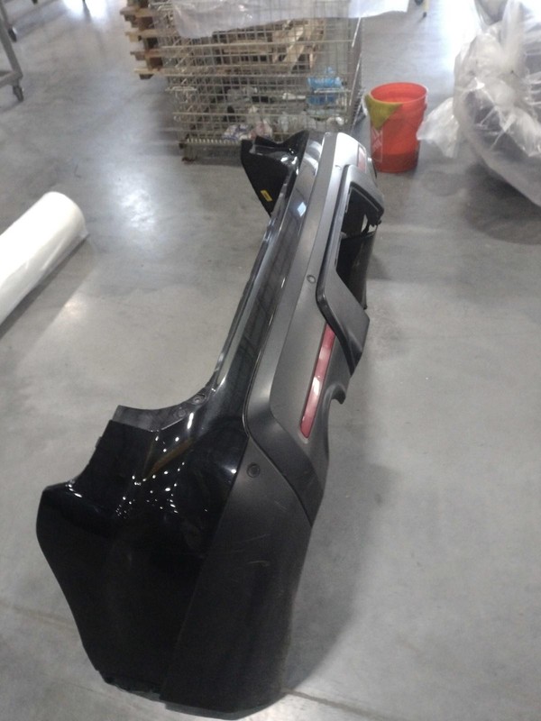 2015 Ford Explorer Black Rear Bumper Assembly OEM BB5Z17906A 128K Miles