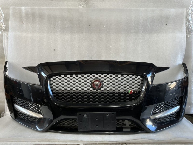 2016 2017 2018 JAGUAR XF XFR FRONT BUMPER COVER R-SPORT SANTORINI BLACK 1AG