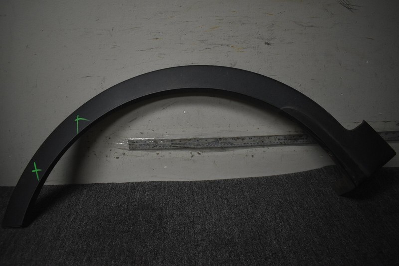 2013-2018 HYUNDAI SANTA FE SPORT LEFT SIDE FENDER FLARE FACTORY OEM
