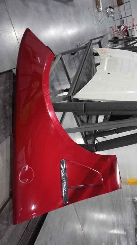 2015 Jaguar XF Right Fender Red OEM Used 364298 126K Miles