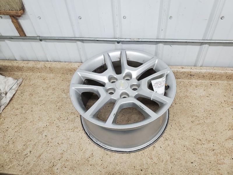 Wheel VIN 1 4th Digit Limited 17x8 ID Abjb Fits 15-16 MALIBU 308263