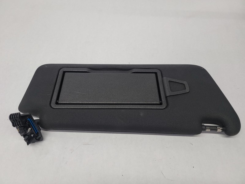 12-'15 MERCEDES C250 Coupe right passenger Sun visor illuminated OEM