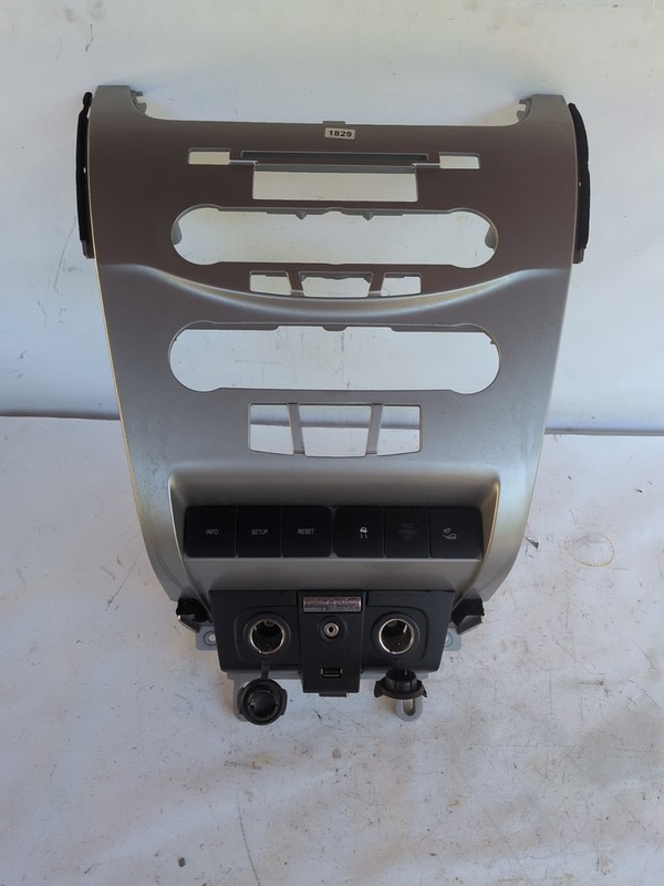 Radio Bezel Center Dash Trim Fits 2008 2009 2010 2011 FORD FOCUS 8S43-5404302