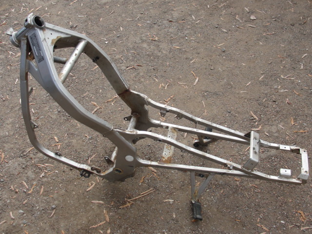 1991 SUZUKI GS 500 E MAIN FRAME CHASSIS GS500 91