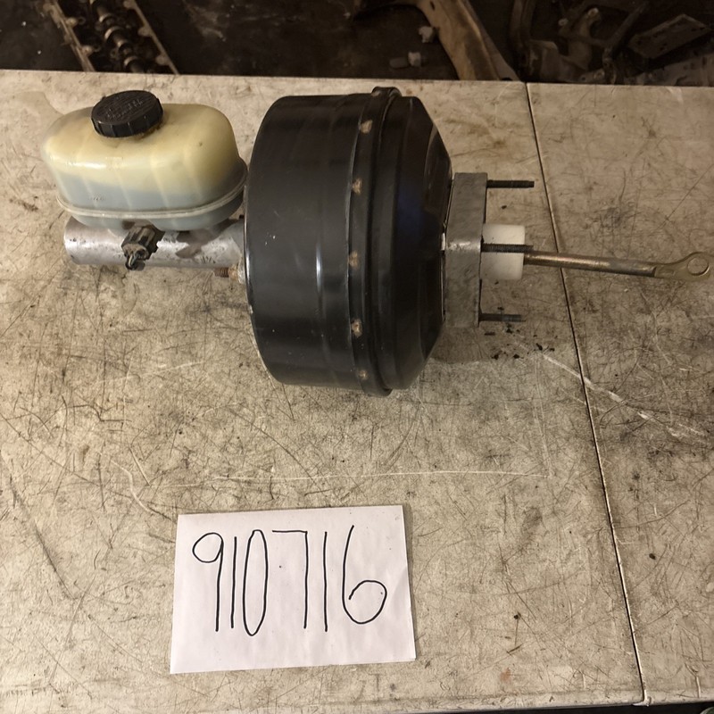 1999-2004 Ford F250 Super Duty 5.4LPower Brake Booster OEM