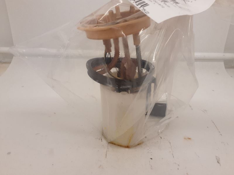 Fuel Pump Assembly Tank Mounted 2.0L Diesel Fits 15-16 BEETLE 2274152