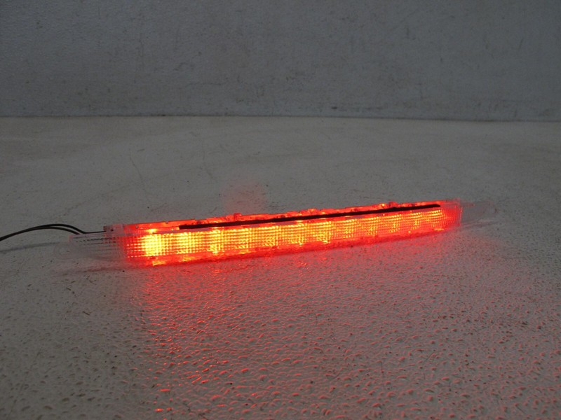 10-15 JAGUAR X351 XJ XJL XJR REAR THIRD ADDITIONAL BRAKE LIGHT LAMP 3RD OEM 0905