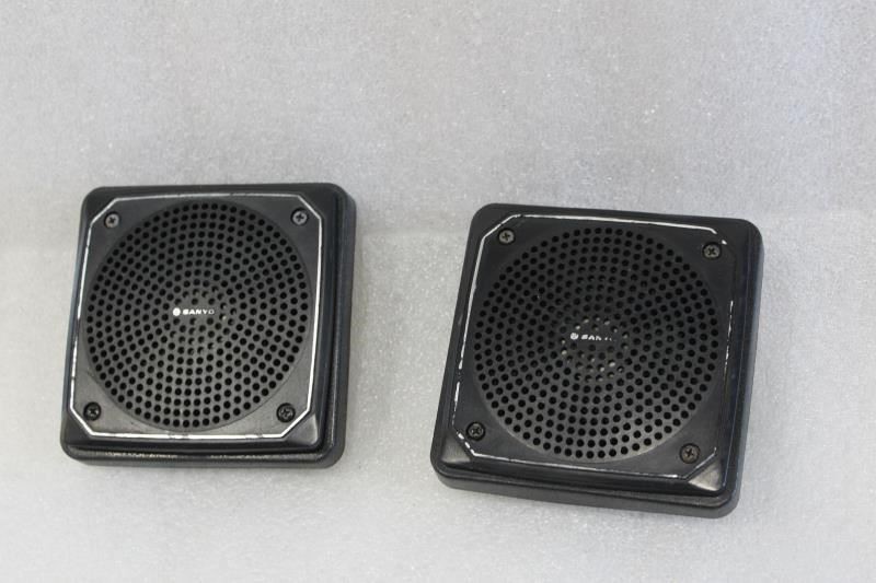 1974 1975 1976 1977 1978 1979 1980 TRIUMPH SPITFIRE 1500 DOOR SPEAKERS SANYO