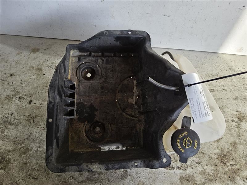 Wash Reservoir Fits 09-14 FORD F150 PICKUP 3345430
