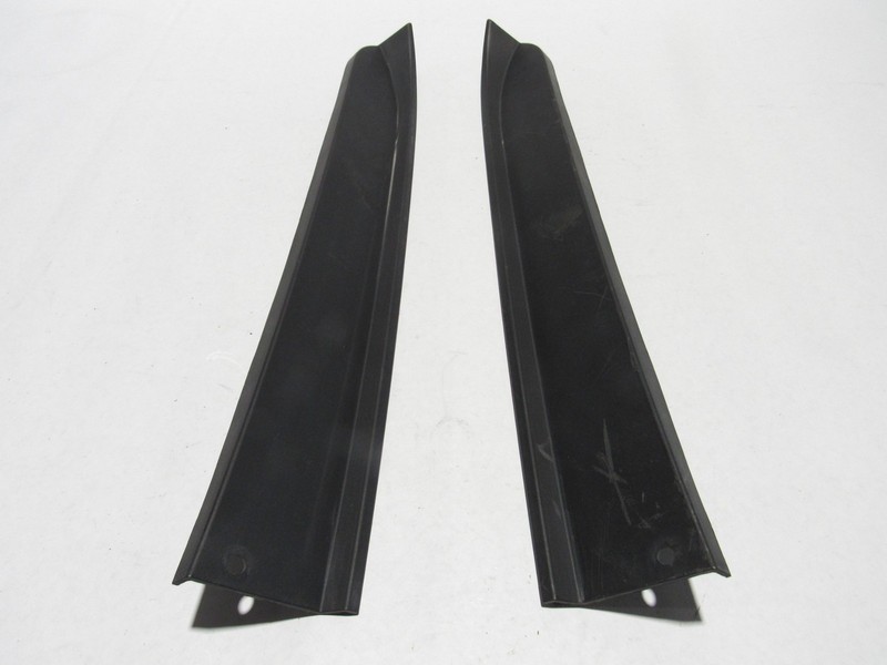 Genesis G80 2017 Front Left Right Fender Cover Trim Panel Seal Set 16-20 *