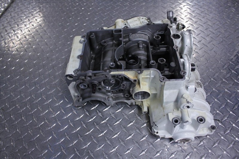 1995 KAWASAKI ZX 750 ENGINE MOTOR BLOCK CASING CASE #1 ZX750 95