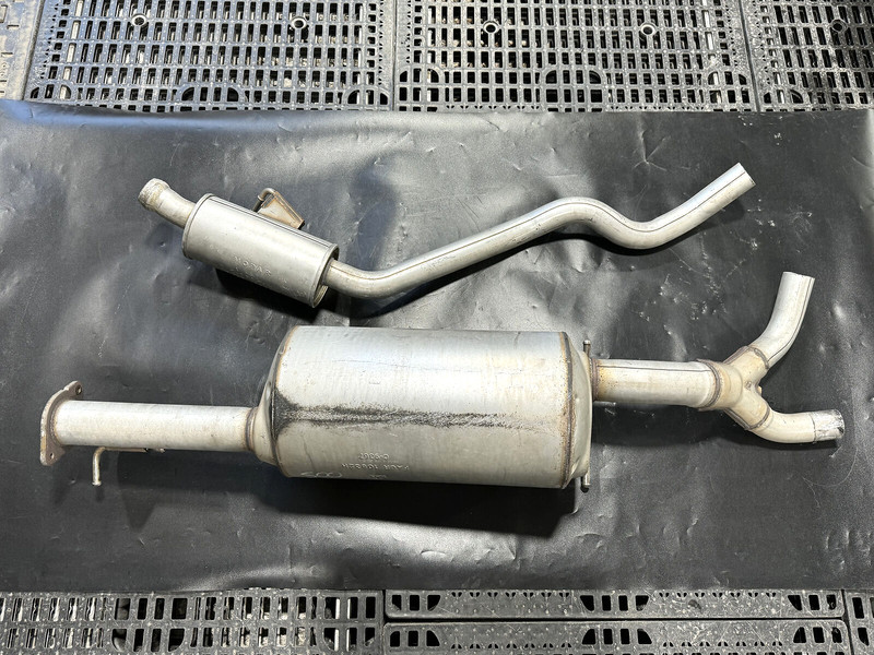 ✅2019-2022 RAM 1500 REAR EXHAUST SYSTEM MUFFLER PIPE TUBE HEMI 5.7L V8 OEM