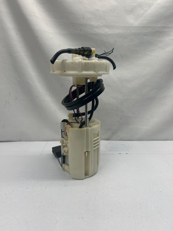 2014 2015 2016 Kia Soul fuel pump assembly tank mounted assy