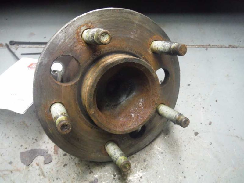 99 00 01 02 03 04 05 GRAND AM HUB REAR GT 137021