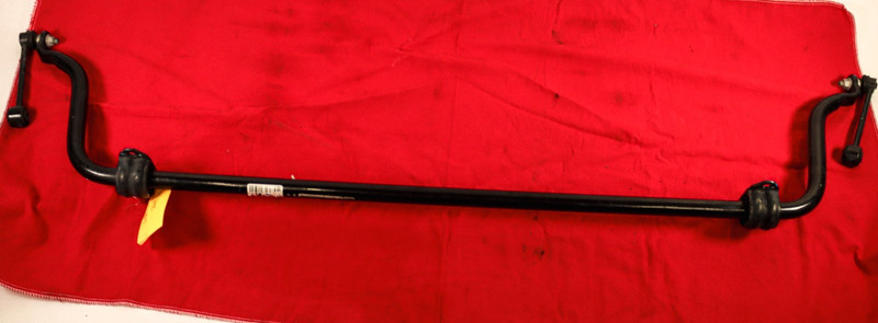 17-24 Camaro ZL1 6.2L AT Rear Stabilizer Anti Roll Sway Bar Links OEM *USED*