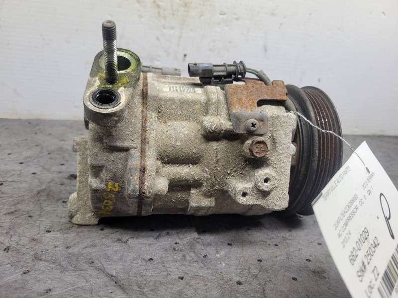 Air Conditioner AC Compressor Control Valve And Pigtail Bracket Fits 12-15 EQUIN