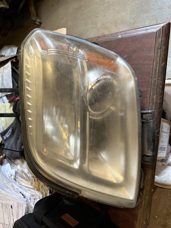 10-15 GMC TERRAIN Oem LH DRIVER Halogen Headlight Assembly