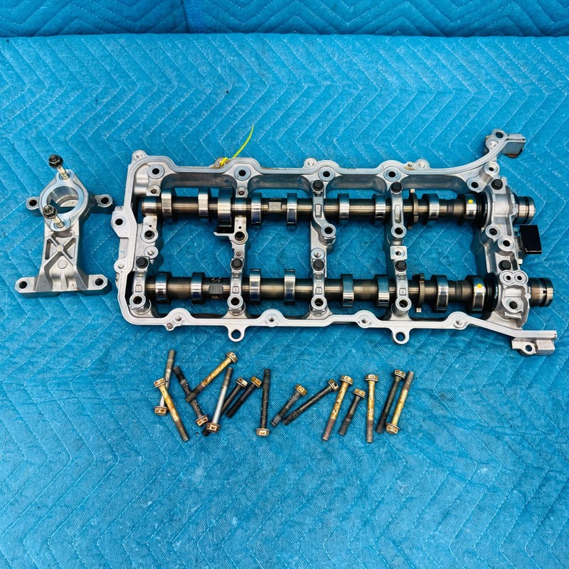 2007–2012 Lexus LS460 Passenger ENGINE CYLINDER HEAD CAM SHAFT SET OEM