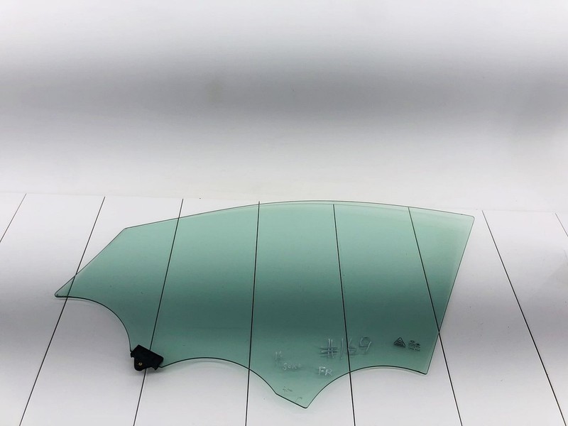 16-20 KIA SORENTO FRONT RIGHT PASSENGER SIDE DOOR WINDOW GLASS OEM #169