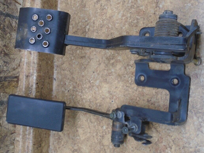 2011 CFmoto CF Moto Zforce Z Force Fuel Gas Brake Pedal Foot Mounting Bracket 11