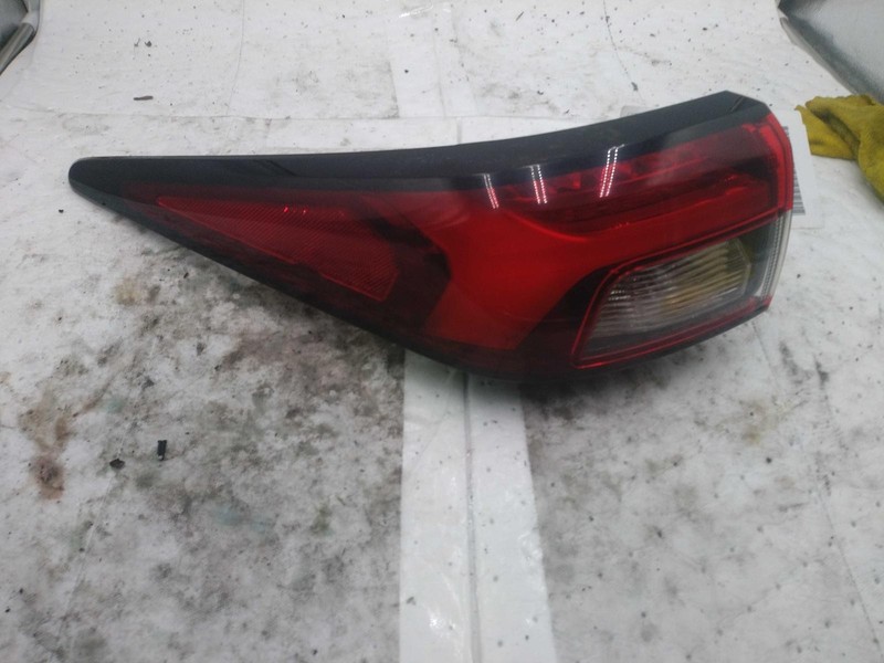 2023 Mitsubishi Outlander Left Tail Light Assembly - Silver, Used, Scuffed