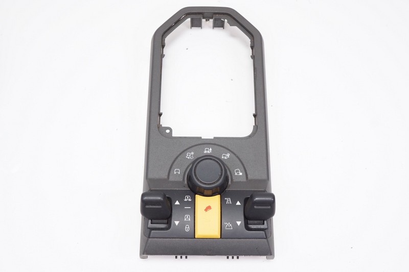 LAND ROVER LR3 Shifter Trim Bezel Switch OEM 2005 - 2007