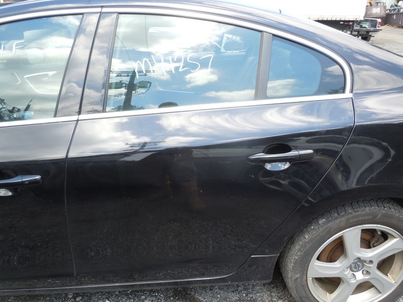2011-2018 Volvo S60 Rear Door Assembly Driver Left LH OEM 487