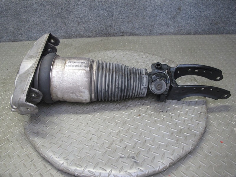 2005-2006 PORSCHE CAYENNE 955 TURBO FRONT LEFT AIR STRUT SHOCK ABSORBER