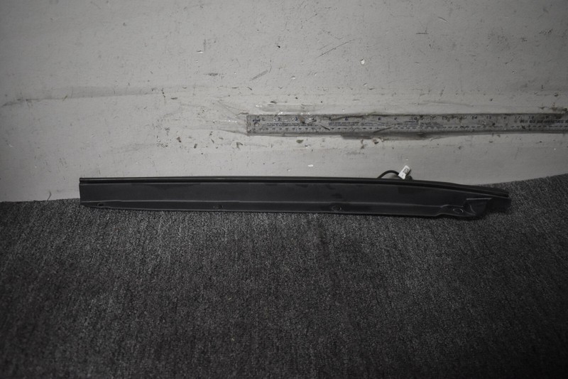2014-2021 JEEP GRAND CHEROKEE LAREDO LEFT SIDE PINCH SENSOR FACTORY OEM