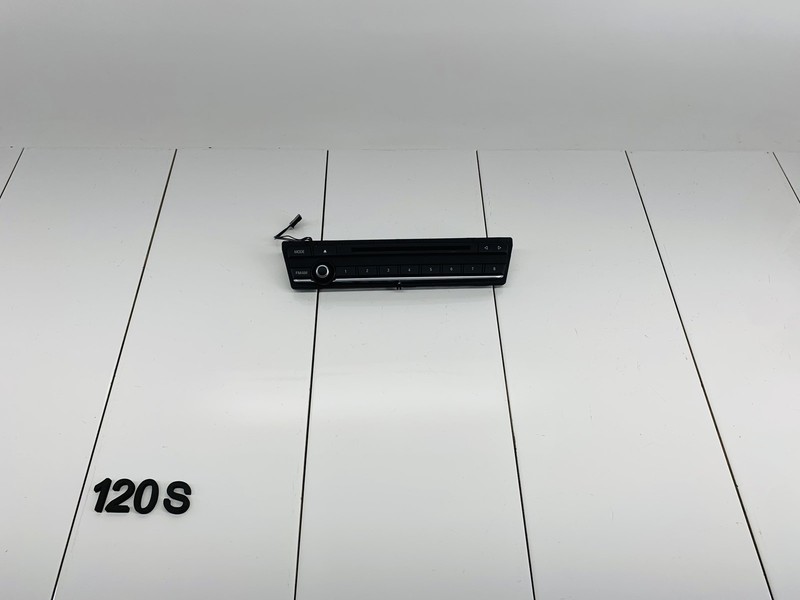 11-17 BMW X3 F25 CENTER DASH INSTRUMENT PANEL AUDIO & RADIO SWITCH BUTTON OEM