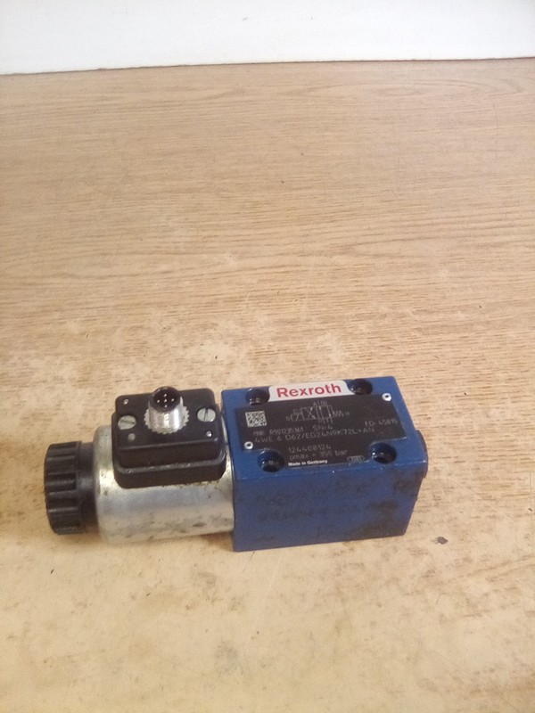 Rexroth 4WE6D62/EG24N9K721 Hydraulic Solenoid Valve