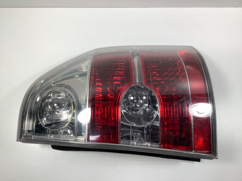 04-06 Acura MDX Right Passenger Tail Light Assy. 33501-S3V-A11 OEM