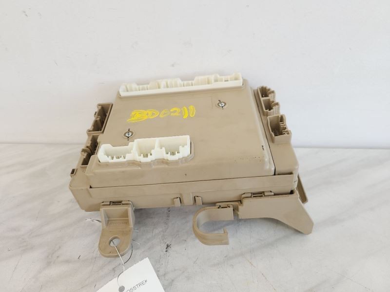 Fuse Box Cabin Junction Box Fits 2020 Crosstrek 573552