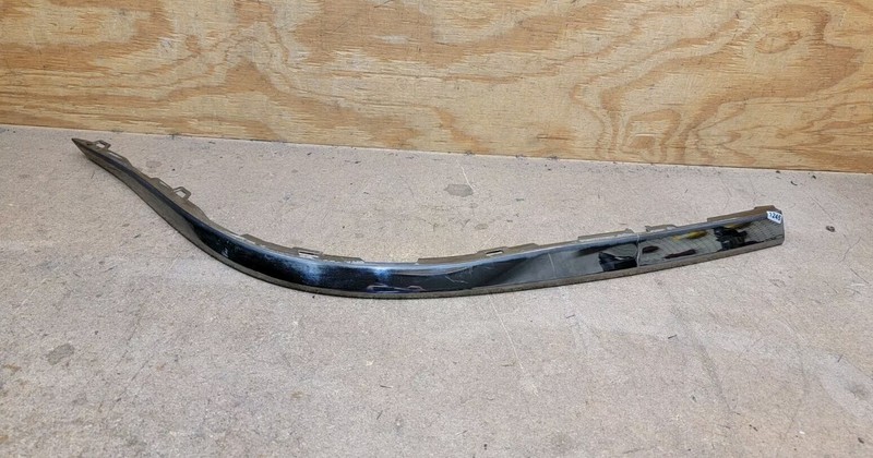 2014-2021 JEEP GRAND CHEROKEEFASCIA APPLIQUE Left LH OEM 68143463AB "CRACK"