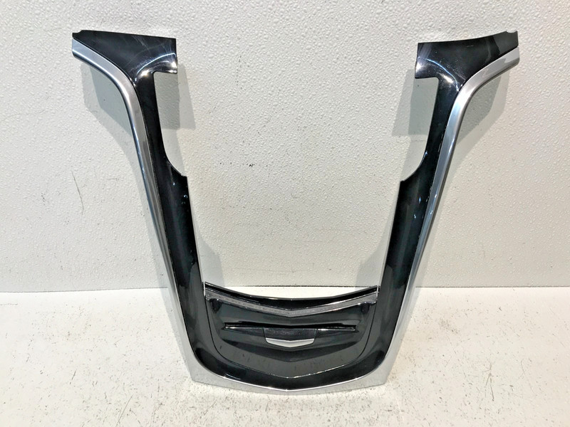 2015 - 2020 CADILLAC ESCALADE OEM RADIO DISPLAY BEZEL TRIM 22808248