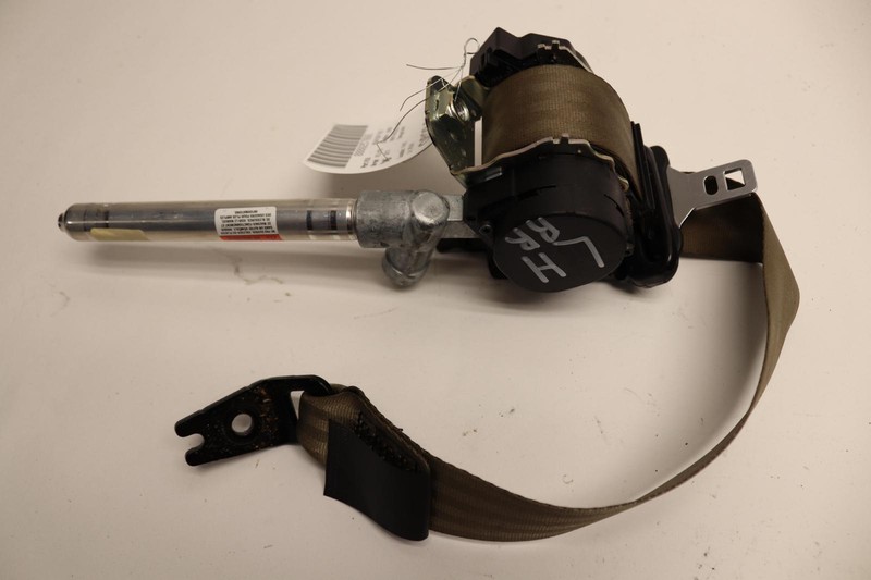 2012-2016 VOLVO XC70 REAR 2ND SECOND ROW LEFT SIDE SEAT BELT OEM