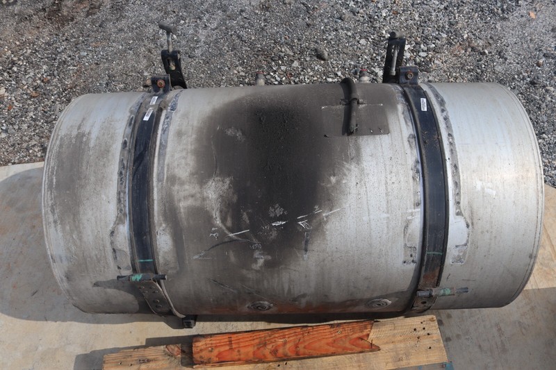 17-25 FREIGHTLINER CASCADIA 126 LEFT DIESEL FUEL TANK 100 GAL 4065910C1 OEM