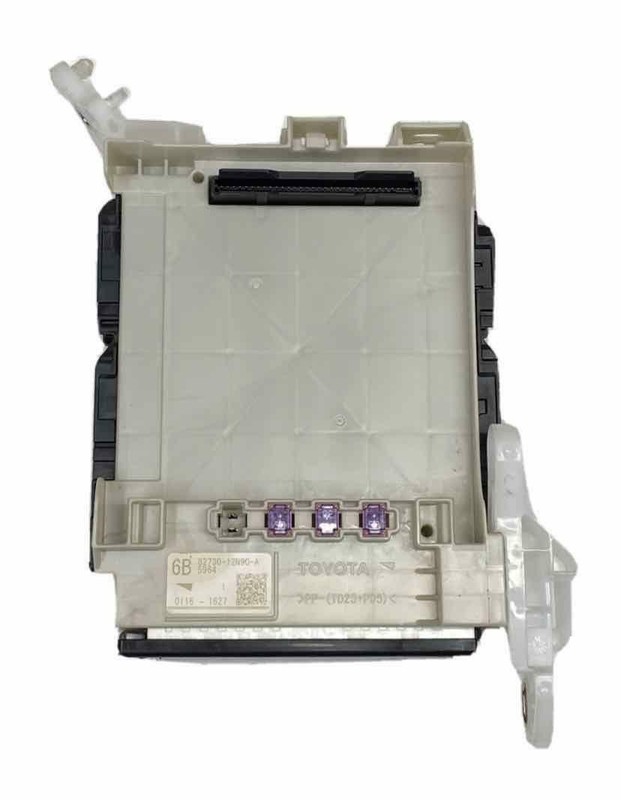 Toyota Corolla junction block 20 21 inside cabin fuse relay box OEM 8273012N90