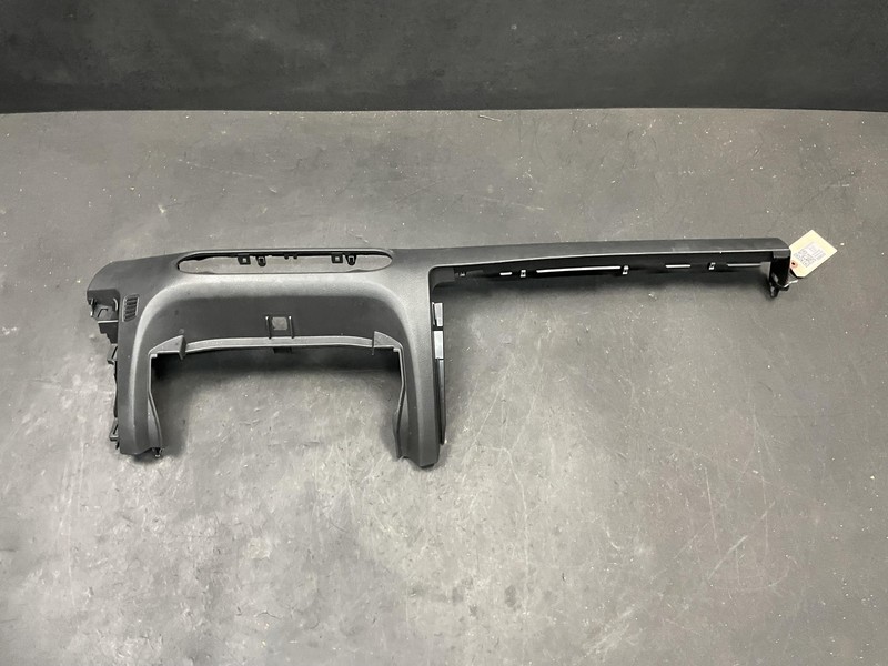 Dashboard Right Trim Panel 2021 Nissan Sentra 68922-6LB0A 2020 2022 2023 - 2025