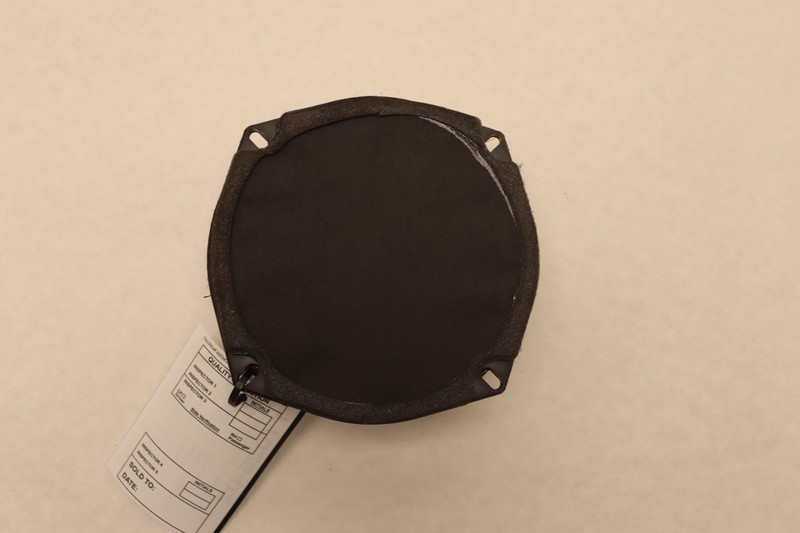2018-2023 PETERBILT 579 AUDIO STEREO SPEAKER PP302531 6' 2 OHM OEM