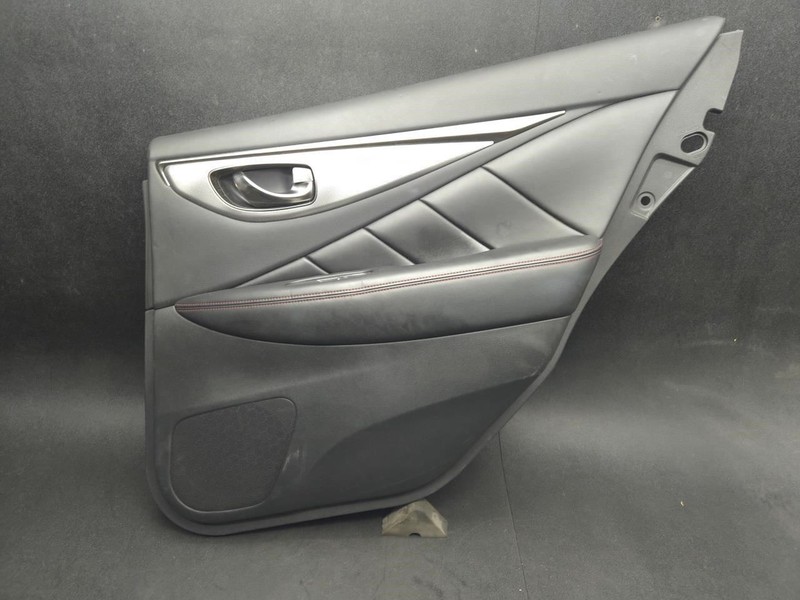 Rear Right Door Trim Panel 2019 Infiniti Q50 82900-6HA0D 2020 2021 2022 - 2024