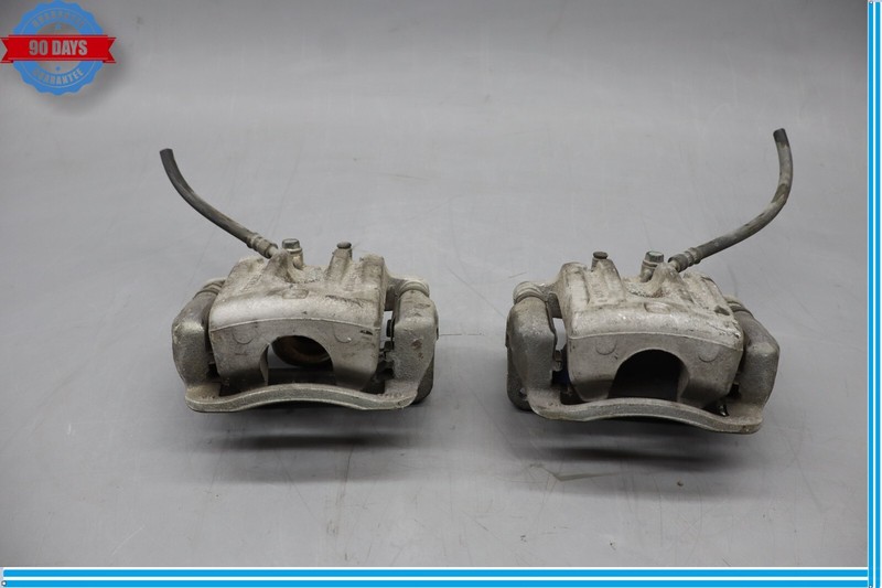 11-16 Hyundai Equus Rear Left & Right Side Brake Caliper Set of 2 Pc Oem