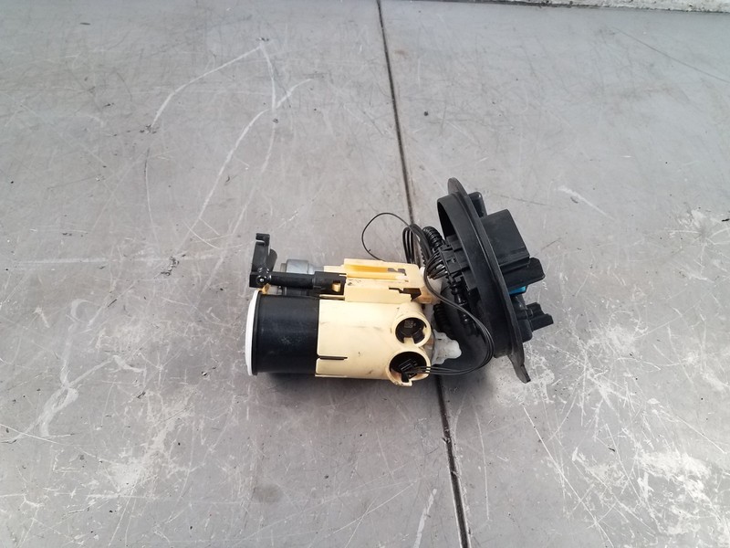 2016 Mercedes AMG C 63 S Fuel Pump / Sending Unit #6708 S4