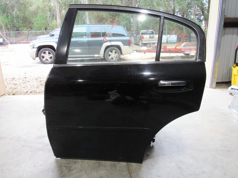 2003-2006 INFINITI G35 LEFT DRIVER REAR DOOR ASSEMBLY BLACK
